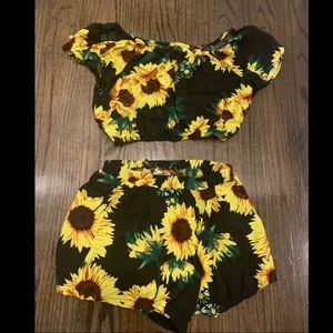 🌻NWOT Zaful Crop Set🌻
